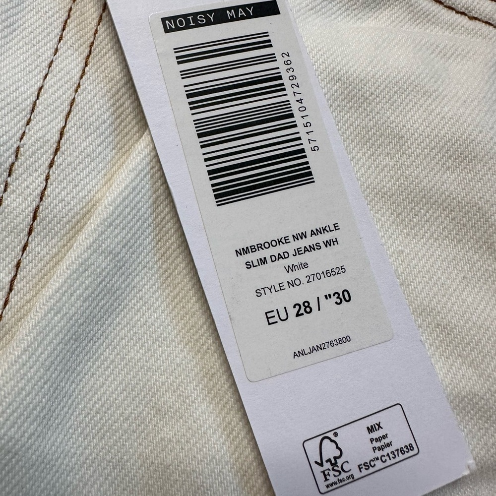 Noisy May Brooke Off White Jeans - Picture 7 of 8
